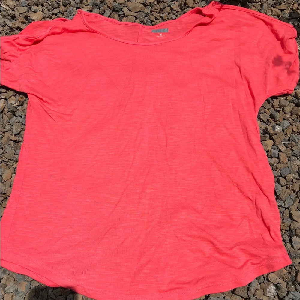 Mudd coral blouse w open shoulders